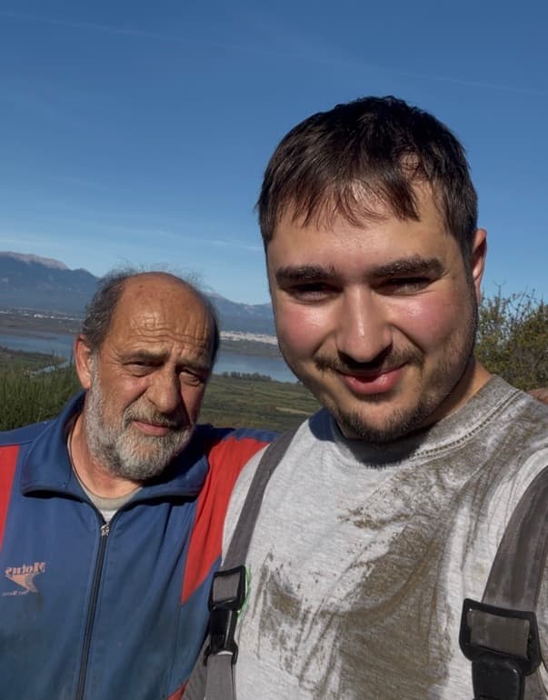 Vater und Sohn über dem See von Lysimachia, Aitoloakarnania
